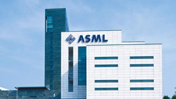 华为自研麒麟芯引发不满？ASML总裁怒批：这是在损害全球利益