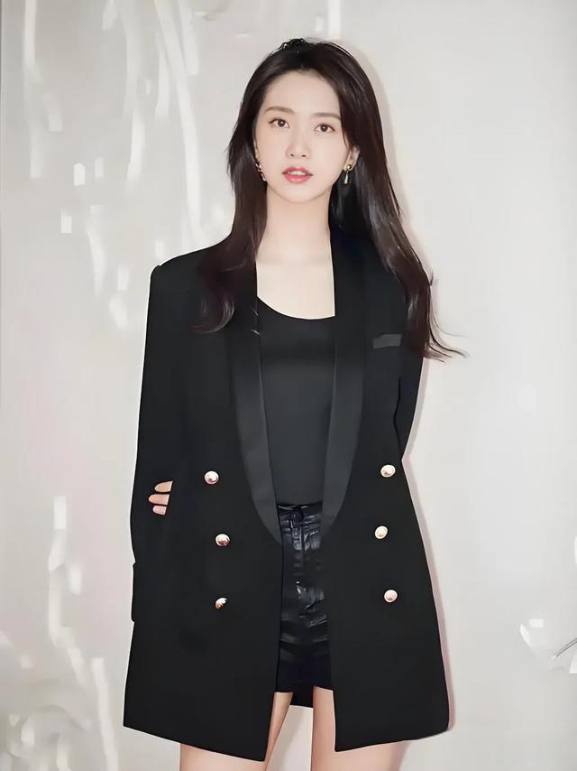 探秘小众冷门女星——许龄月