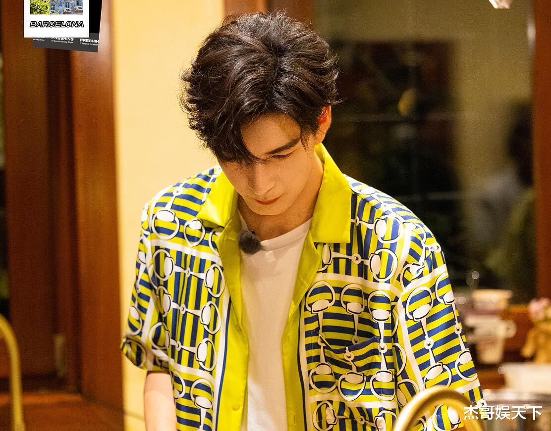 故意拆CP,主动进坑队,使坏让同伴尴尬,王玉雯的口碑彻底封神了