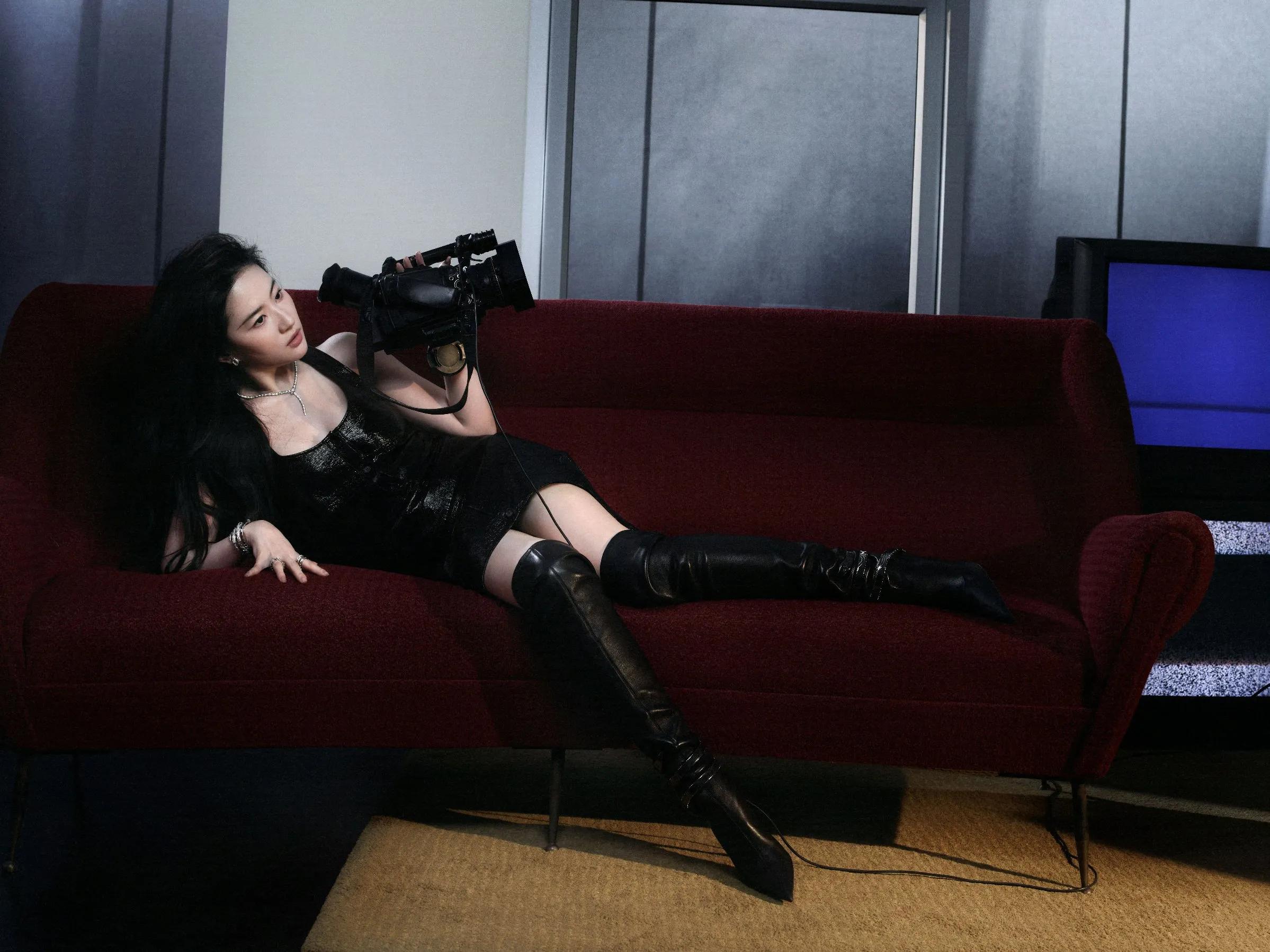 刘亦菲时尚芭莎写真美图