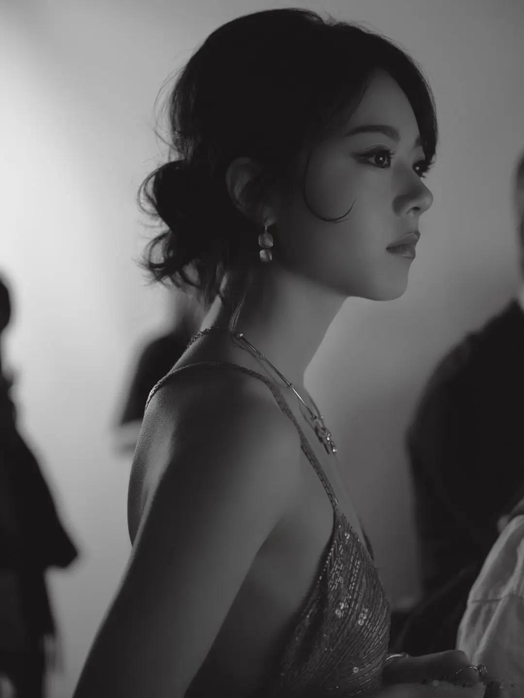 赵今麦。看美女,心情好