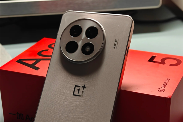 618公认可“闭眼入”的四款手机，旗舰性能、价格亲民，可用五年