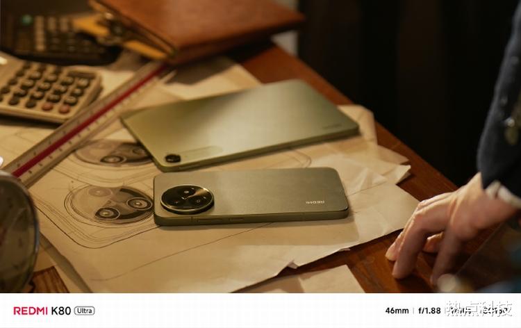 小米短剧《时空合伙人》周四上映,王腾亲自出演“穿越创业剧”