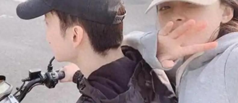 离婚3年，孙怡一个人独居80平小房，妈妈谈女儿在婚姻中没选择权