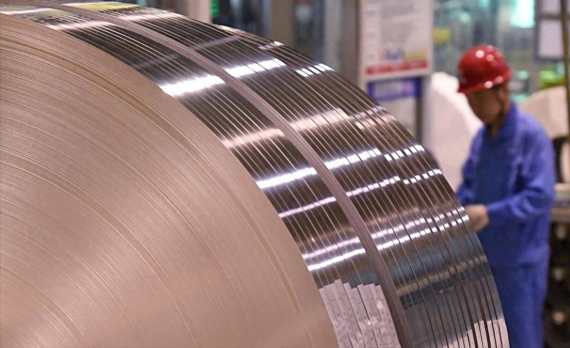 永遠也造不出手撕鋼？國產突破后歐美排隊求購，外媒：不該低估