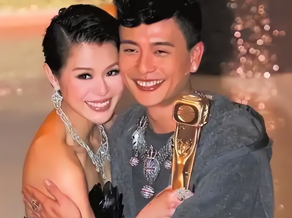 2026年刚开年，45岁黄宗泽再次官宣喜讯，撕开了胡杏儿仅剩的体面