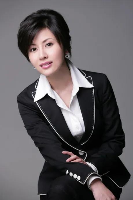 周瑛锋：荧幕内外的知性坚守！