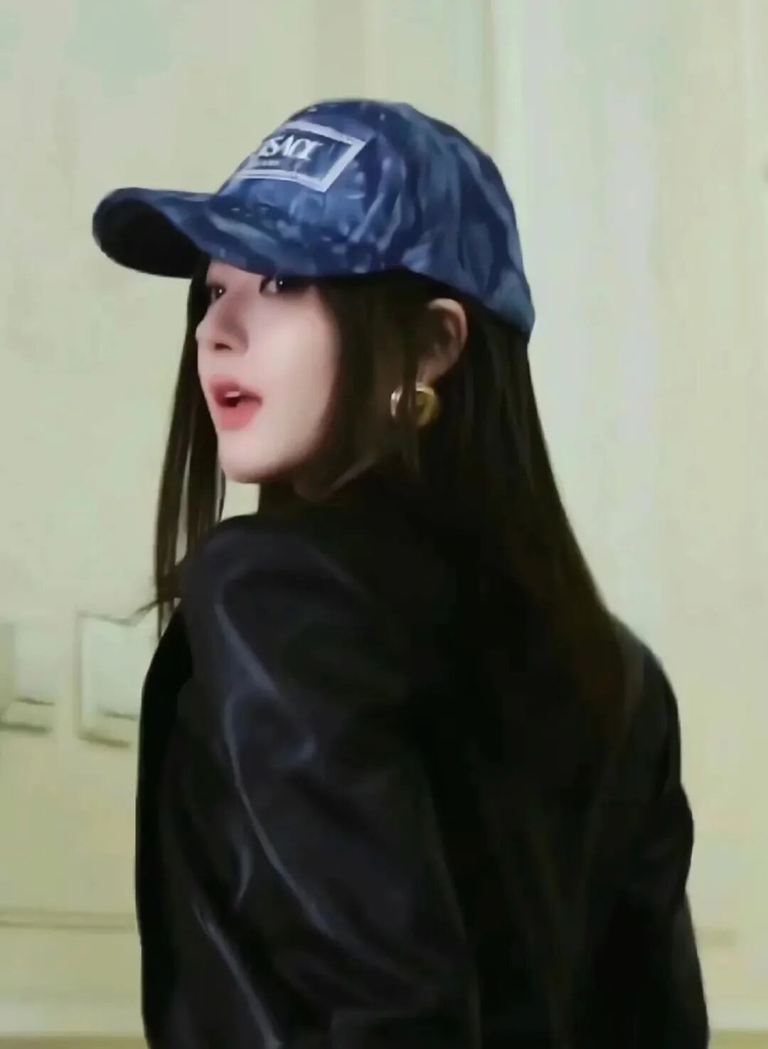 赵露思美图分享