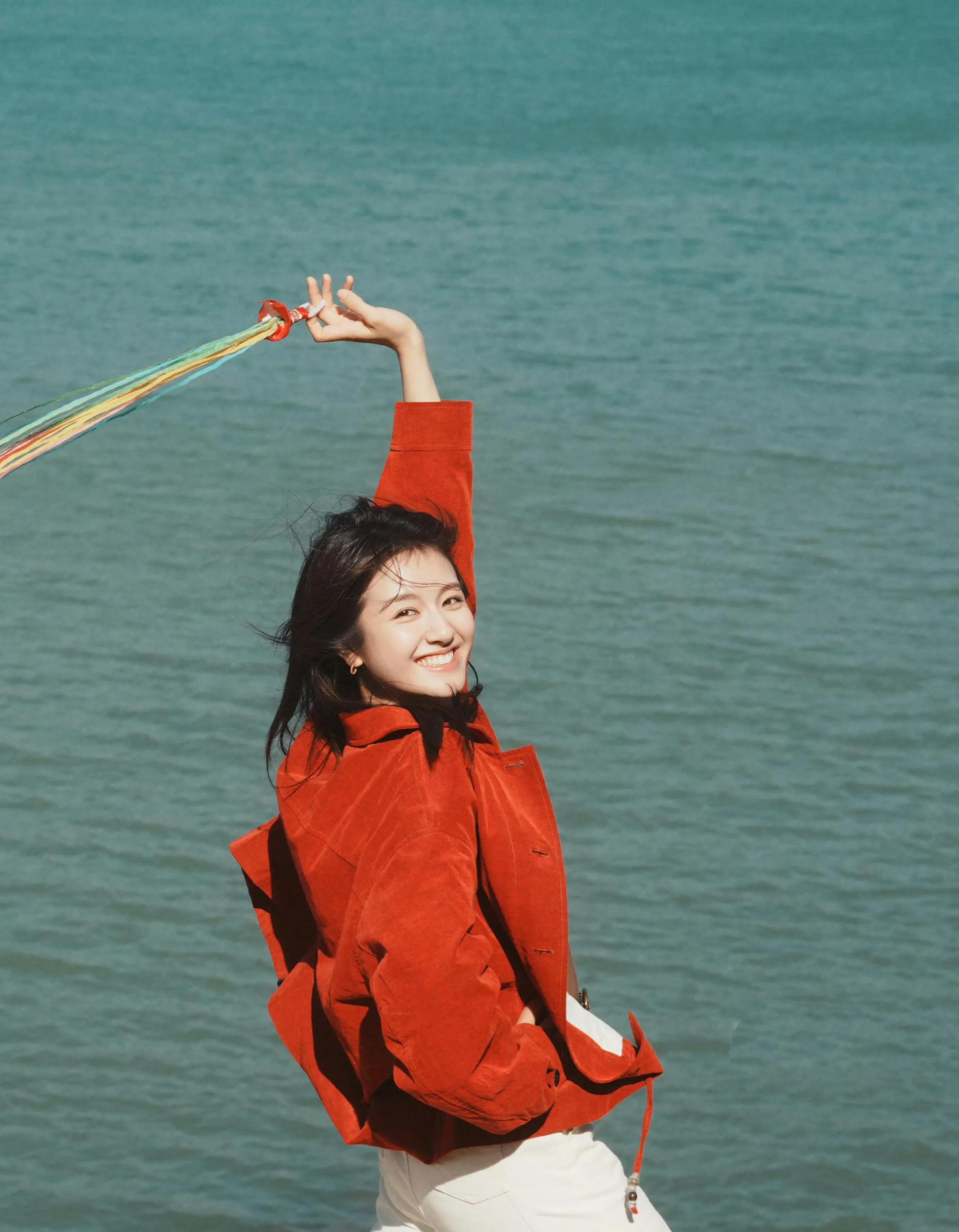 李兰迪写真美图,笑容灿烂