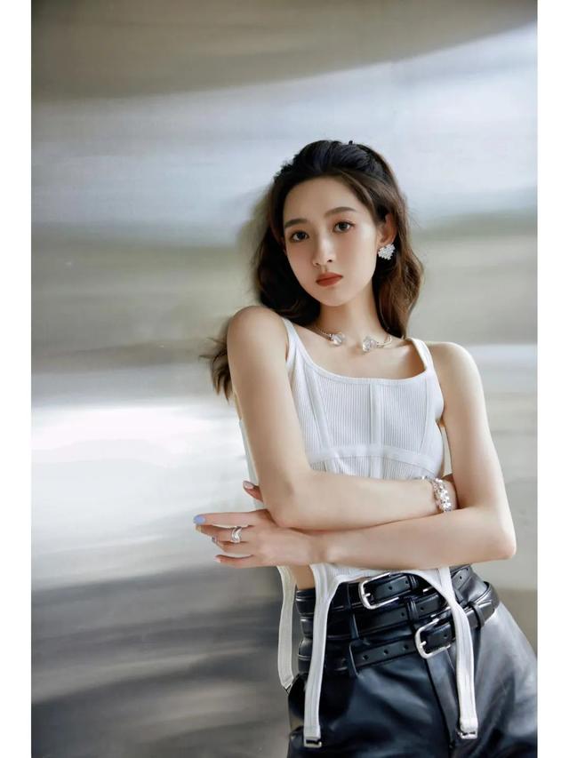 王玉雯,美得香喷喷的