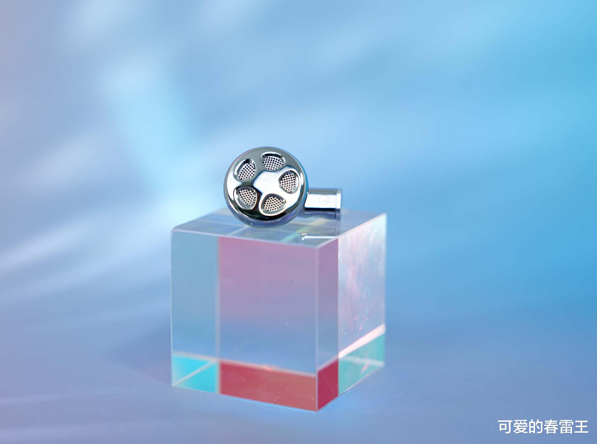 TRN 海马 Pro 有线平头耳塞:打破传统,奏响新乐章