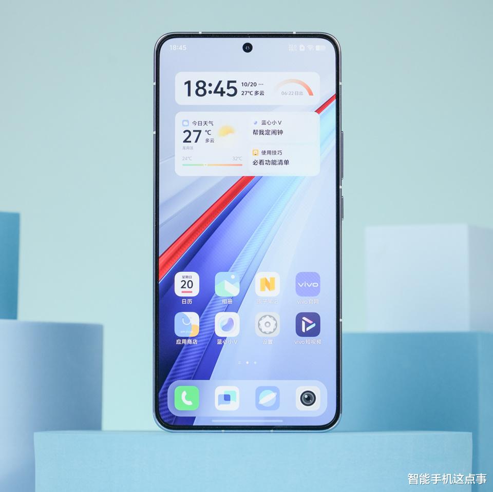 iQOO 15與真我GT8 Pro均再次被確認：十月登場，誰會上更勝一籌？