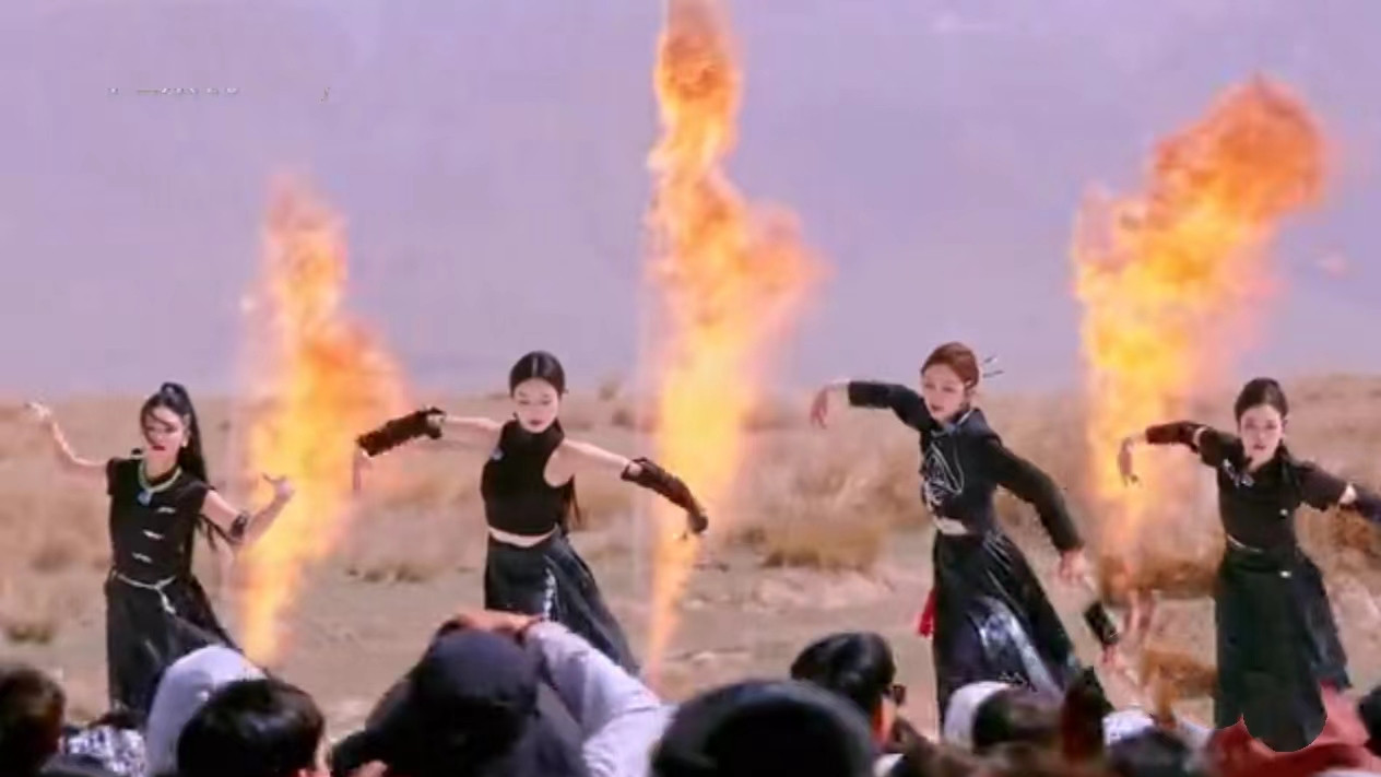 《乘风2025》第十期上，五公舞台，我心目中有两个满分