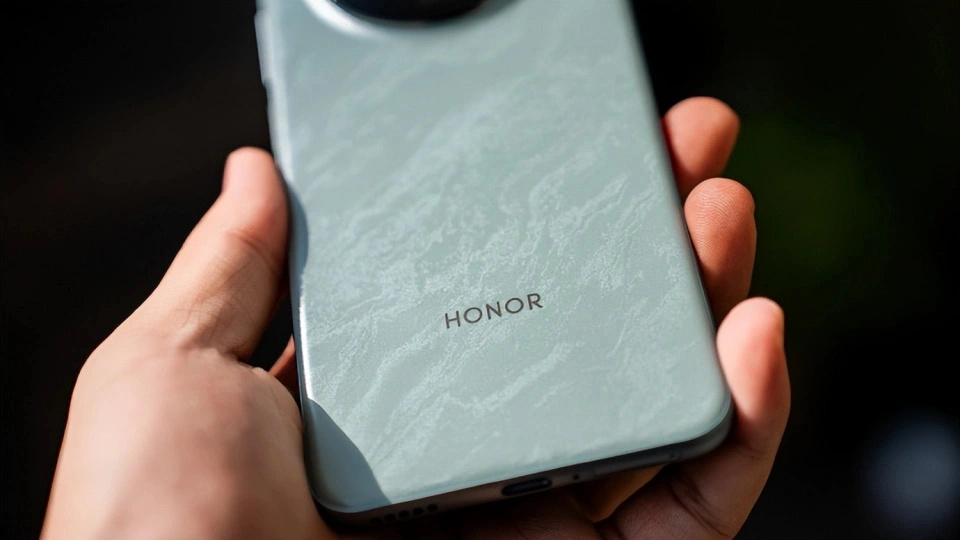 榮耀開啟“降價模式”，12GB+256GB跌至1267元，十面抗摔防水耐磨