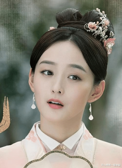 《雁回时》古装剧惊现\蠢萌反派\！冻龄女配把恶毒演成表情包绝了