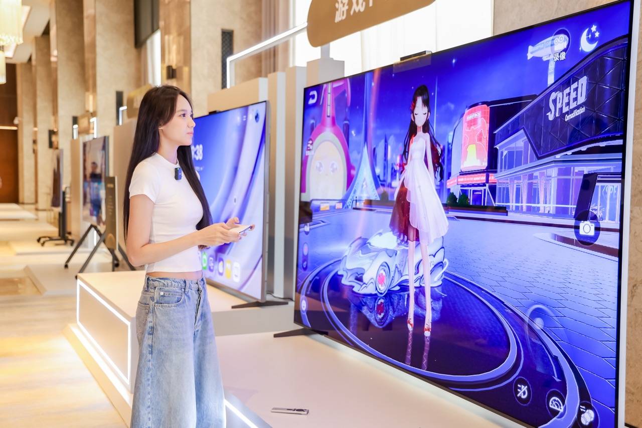 华为 Mate TV 上手体验:从「看电视」到「用电视」