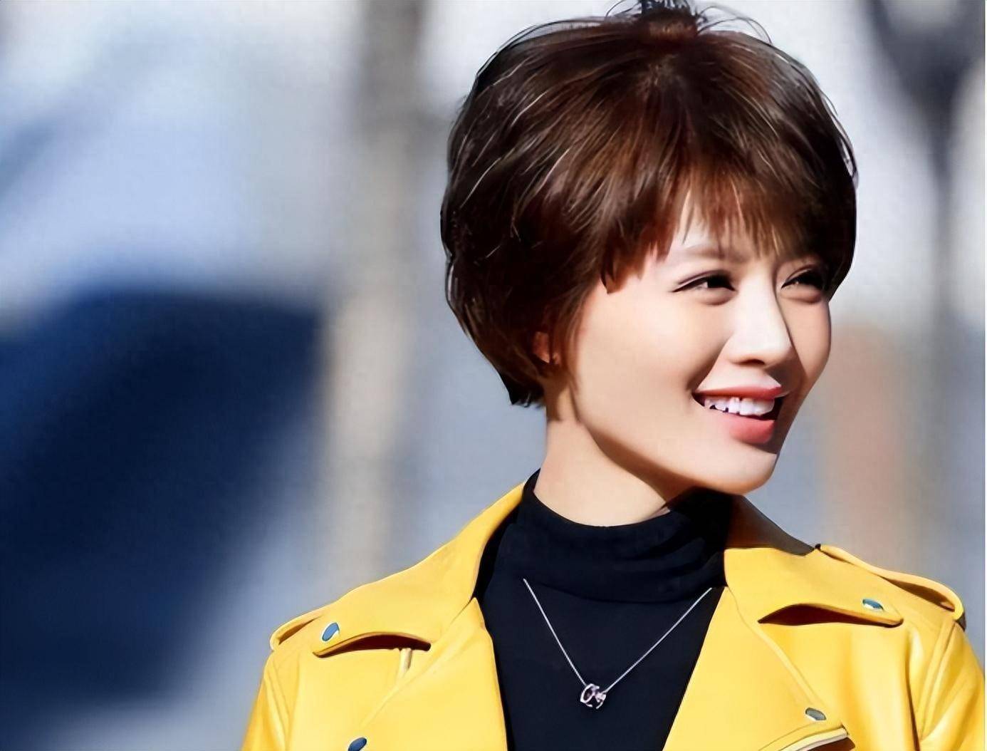 离婚8年，傅程鹏程愫高调认爱，给内娱上了一课，终是周励淇输了