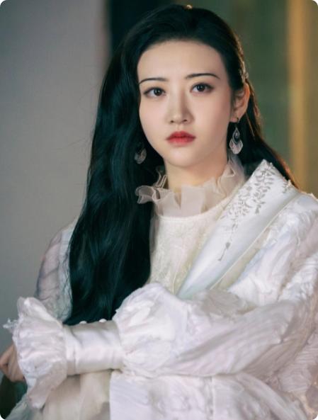 与景甜闪婚传闻真相大白1个多月，冯绍峰更新动态，赵丽颖说得对