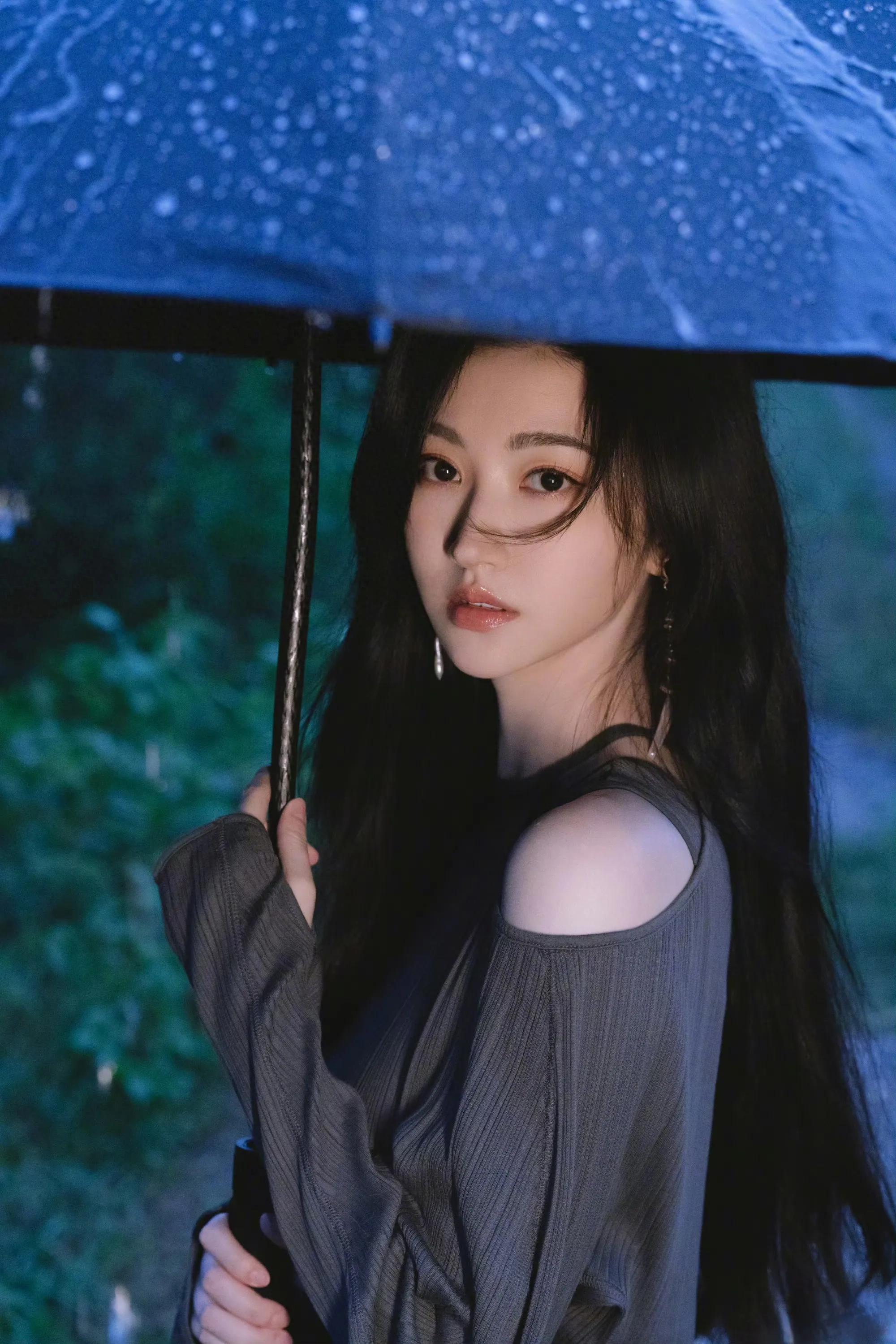 景甜今日营业照，气质优雅温婉，好美啊