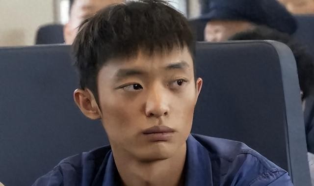 演技平平,却能让于和伟辛柏青轮流为他作配,白宇帆到底什么来头