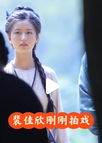 4位年轻小花近期颜值翻车，拉踩前辈失败，网友：娱乐圈审美降级