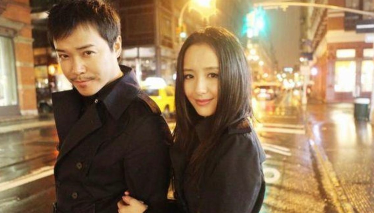 彻底不装了！离婚4年佟丽娅小心思暴露，难怪频频向陈思诚献殷勤