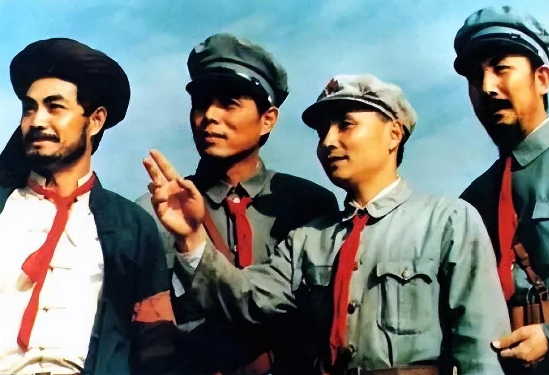 卢奇：演邓小平最像的演员，妻子车祸后不离不弃，女婿也是演员