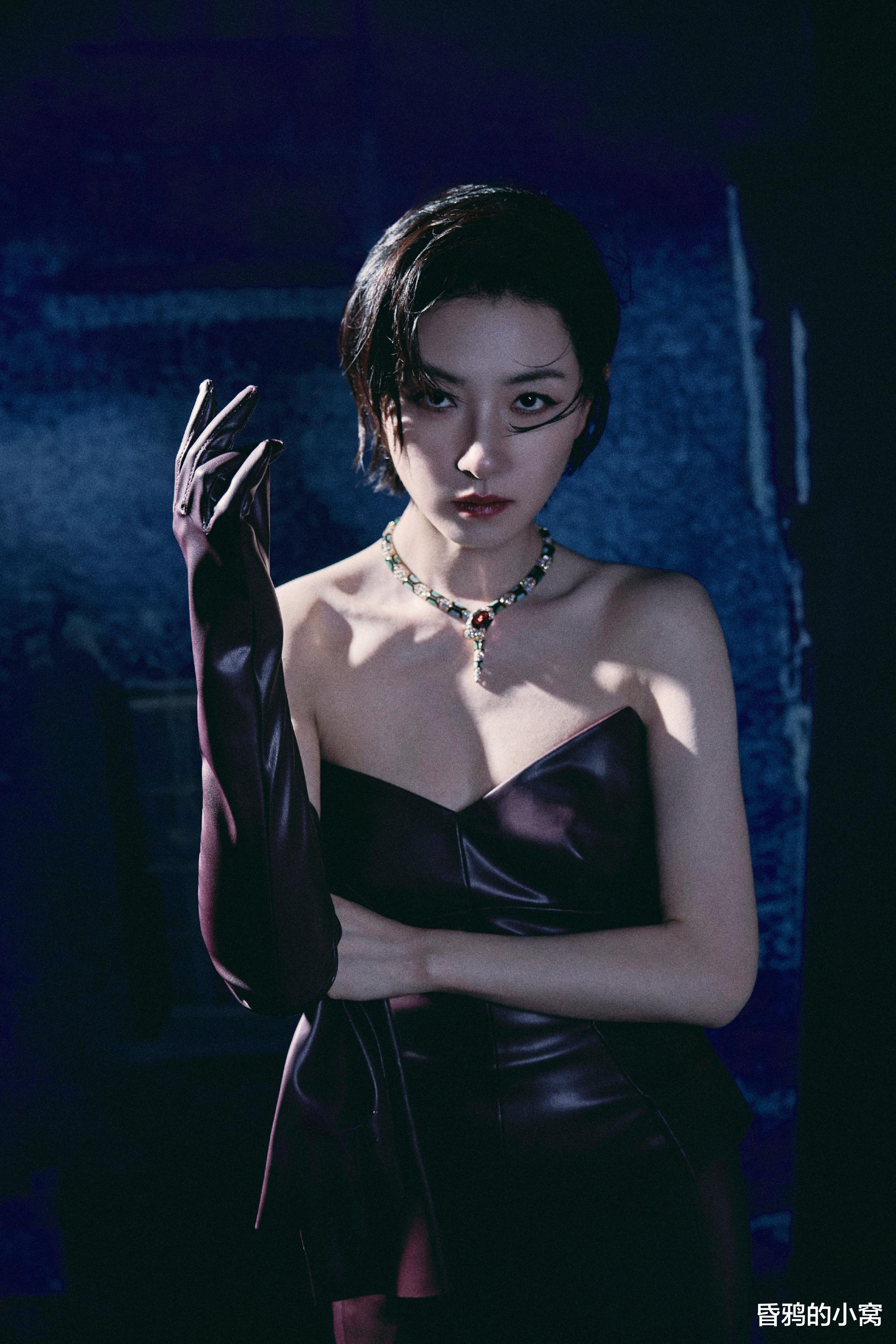 明媚的万茜，谁能不爱？