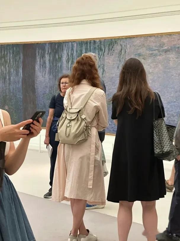 前TVB港姐徐子珊高清近照再曝光 模样大变淡妆素颜仍见气质