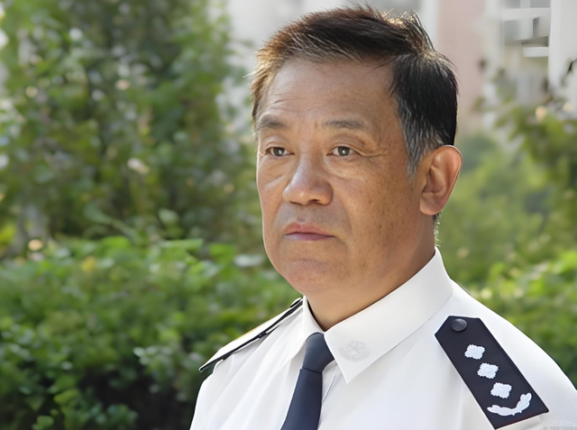 演员高明:我这一生兢兢业业、护家爱子,结果我83岁,儿子去世了