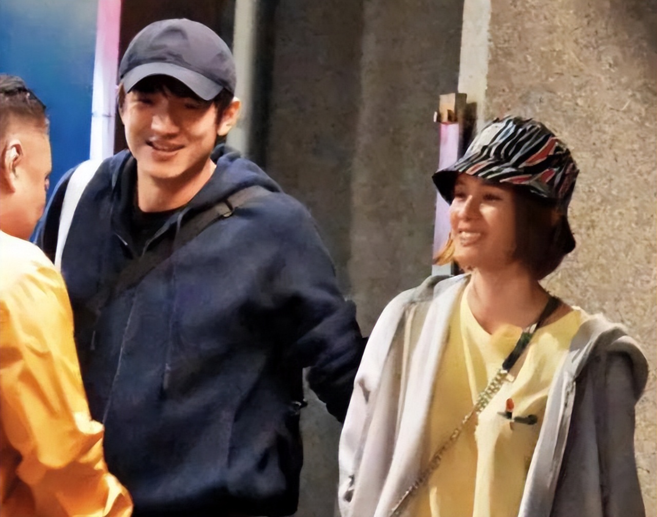 诈骗13.9亿、金条茅台垫桌腿，王丽坤\豪门\成噩梦 ，刘涛深受其害