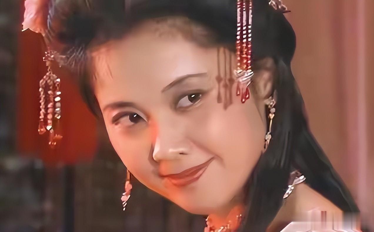 朱琳:嫁给圈外丈夫,结婚42年无儿无女,如今她还好吗?