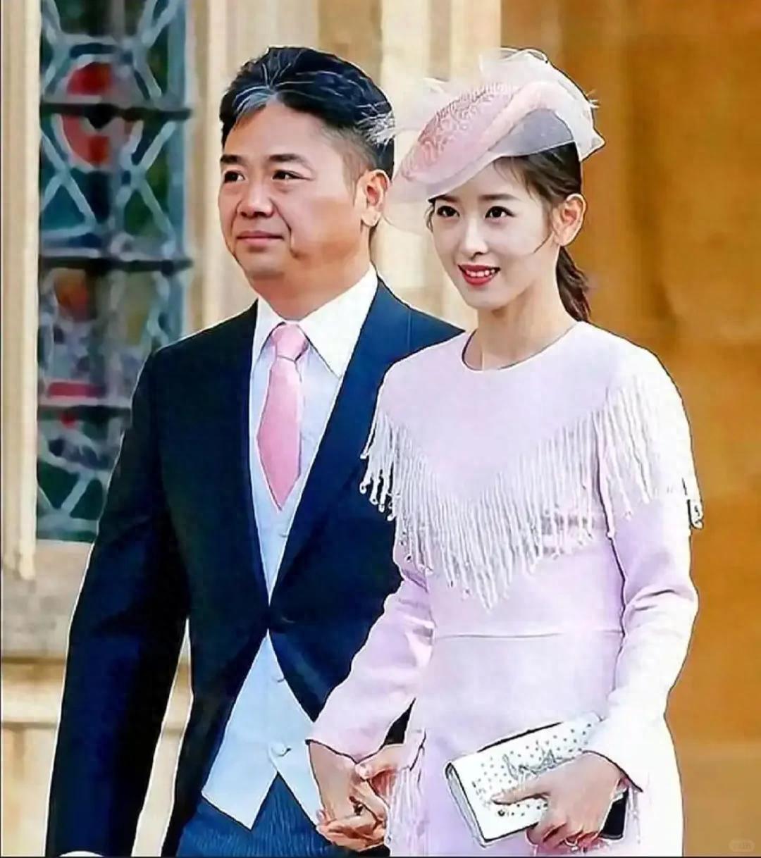 “婚变风波”仅10天，章泽天又官宣喜讯，让娱乐圈都要刮目相看了