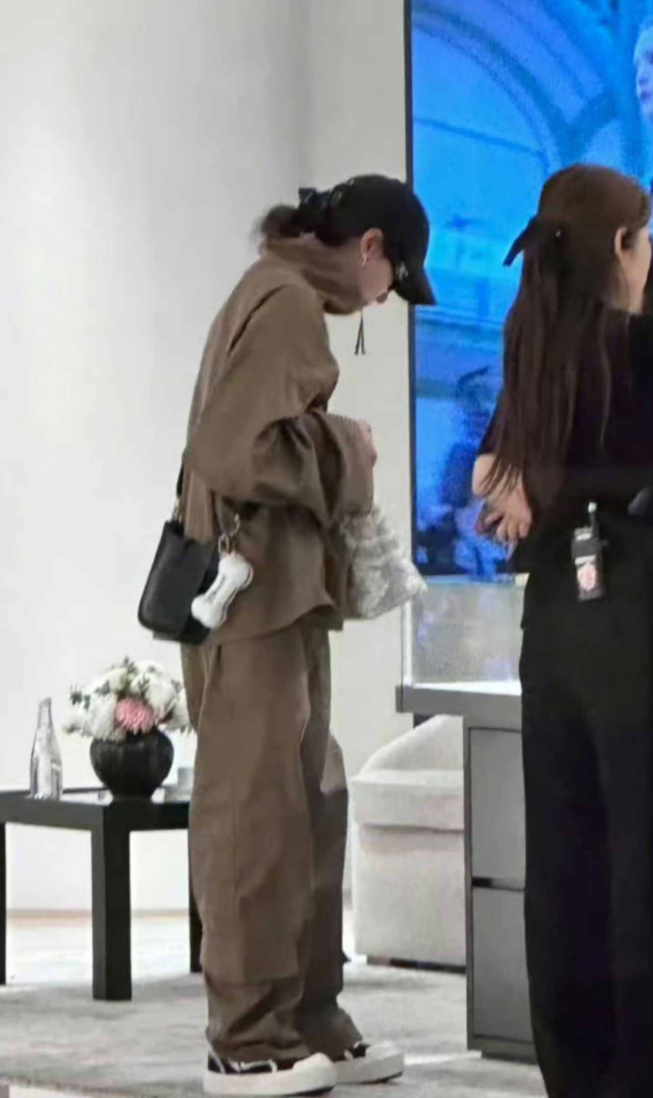 炸锅!鹿晗关晓彤520零互动,7年庆生传统打破,分手实锤要来了?