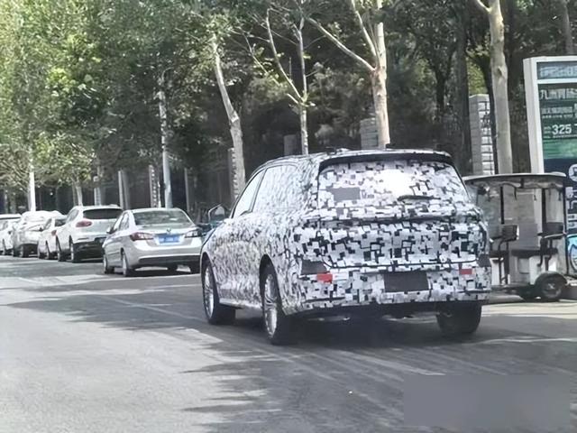 搭载2.0T Hi4-T电混系统！魏牌全新SUV的谍照曝光