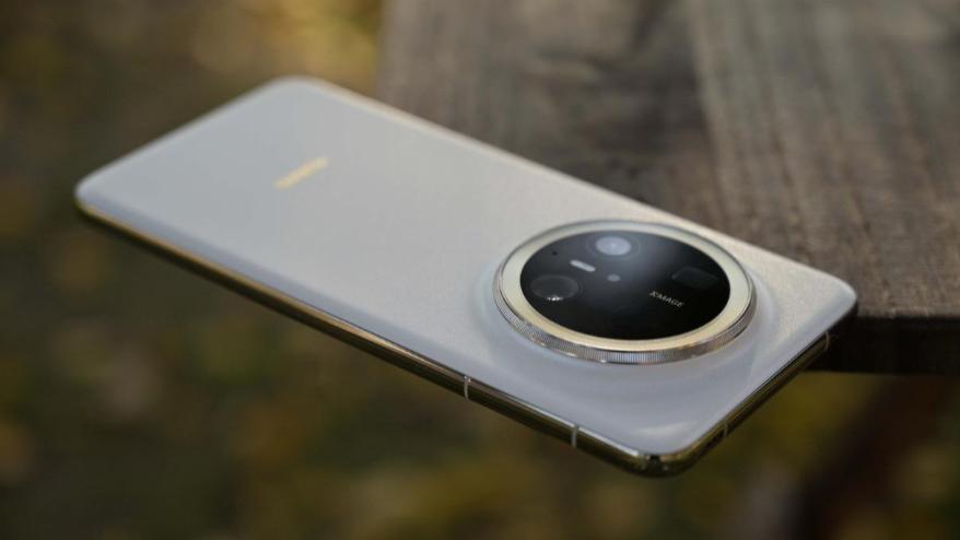 好评率第一名，华为这旗舰机太猛了，16G+512G跳水1901元