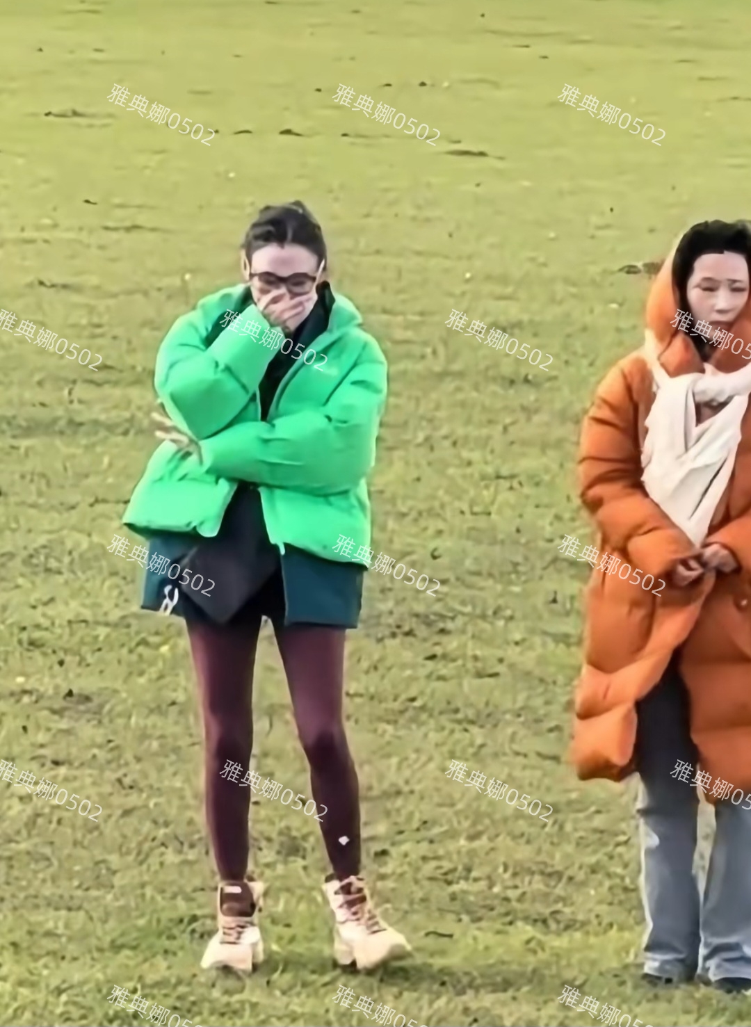 张柏芝内蒙草原录综艺心情大好,但她脸很僵貌似没有以前好看了!