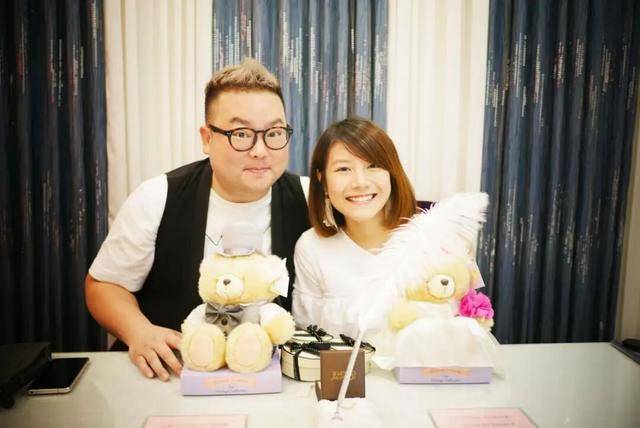 香港男星无预警宣布离婚