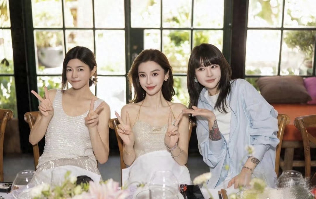 Angelababy生日宴惊鸿一瞥,美神再临人间