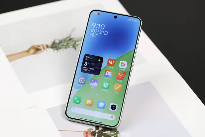 7月国补后,价格“大跌”的骁龙8至尊版旗舰,配置几乎没有短板