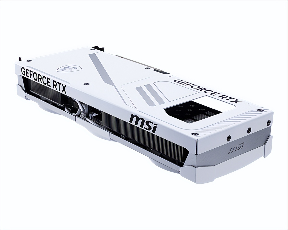 純白、看不到一根線！背插顯卡就是漂亮