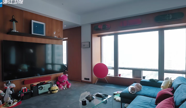 阿娇一个人独居北京3居室,自称比香港要便宜,44岁仍想怀孕生子