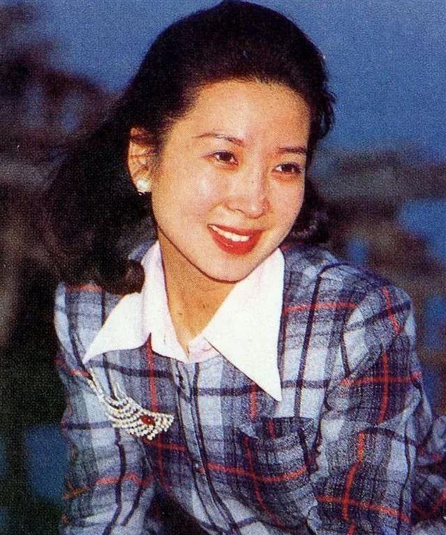 演员吴海燕:我这辈子最正确的决定,就是嫁给了情投意合的师兄