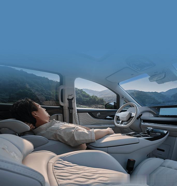 超长续航+灵活座舱+最低14.99万起,星海V9让豪华MPV走进千家万户