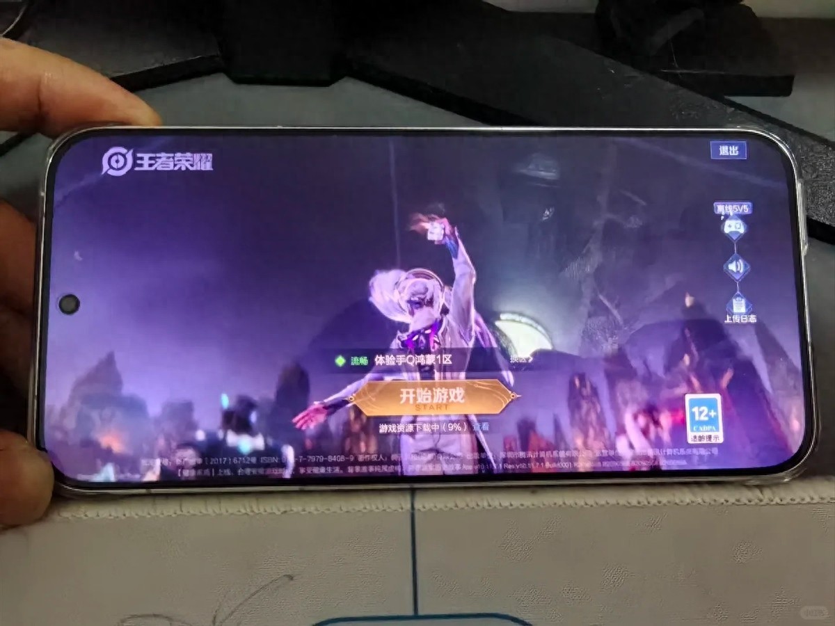 鴻蒙真香，騰訊游戲全面開“卷”，頭部廠商集體搶市場