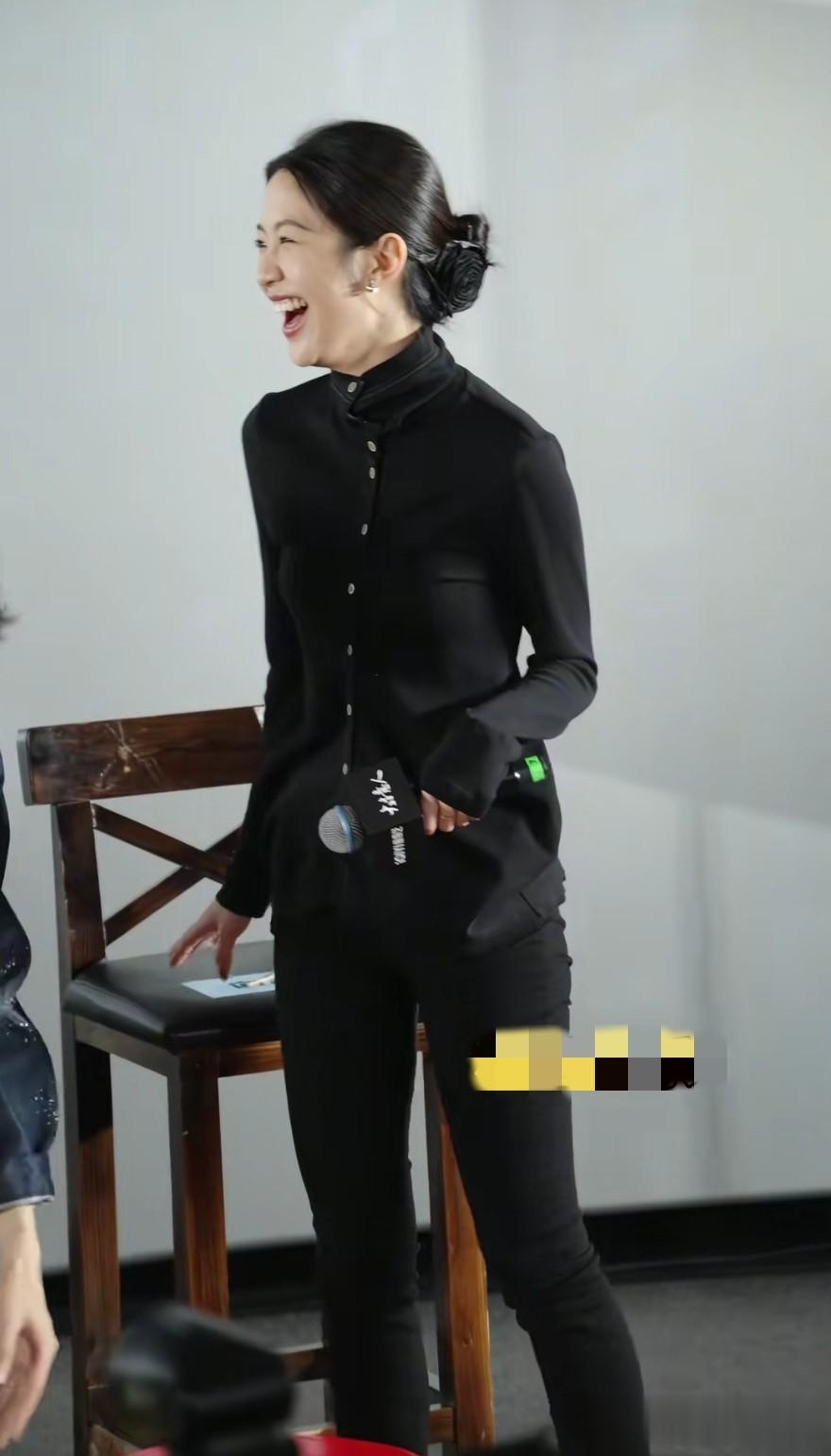 向涵之才23岁？这大气长相也太“显贵”了耐看型美人真的越品越香