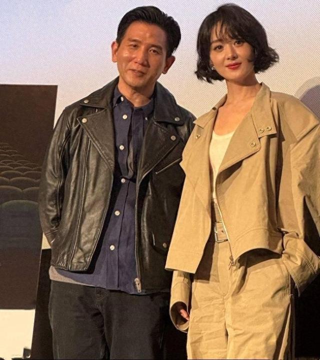 赵丽颖隐婚风波愈演愈烈！与赵德胤更多亲密互动被扒，粉丝送祝福