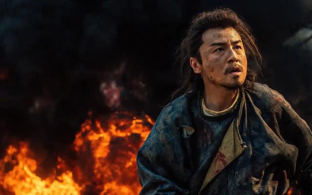 这次被央视“点名”的雷佳音，暴露真实处境，原来徐峥真的没说错