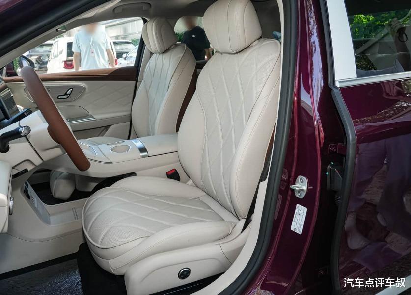 13.99万元起的中大型家轿!风云A9L登场,还有四座可选