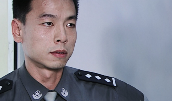 辞职刑警转行当演员，搭档唐国强李幼斌没火，如今靠32岁欧豪翻红